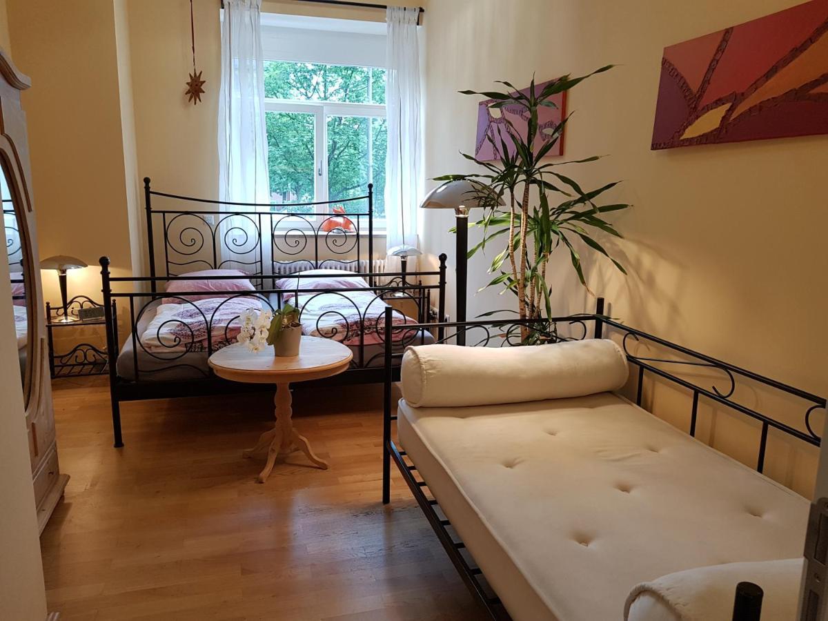 Tillyhome